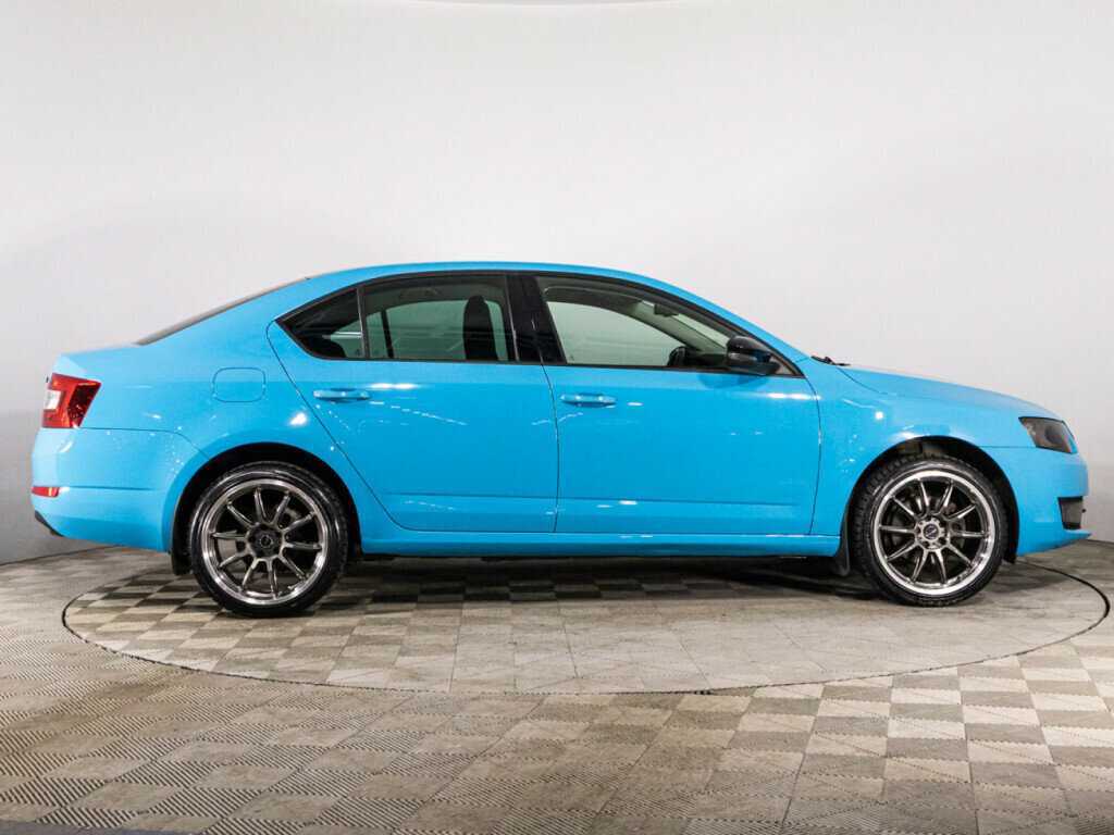 Купить Skoda Octavia с пробегом. Фото: #3