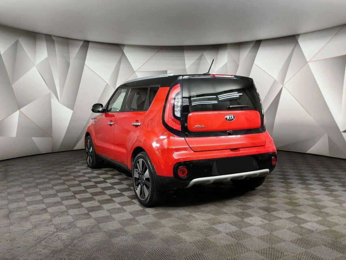 Купить Kia Soul с пробегом. Фото: #3