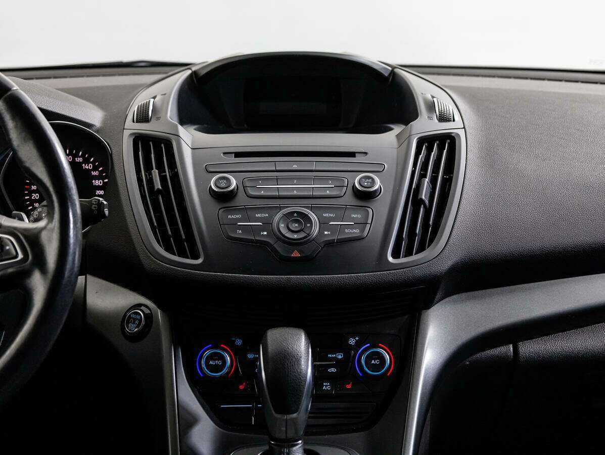 Купить Ford Kuga с пробегом. Фото: #11