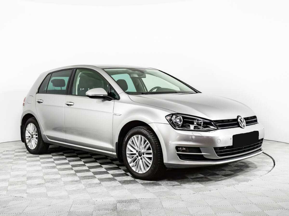 Купить Volkswagen Golf с пробегом. Фото: #2