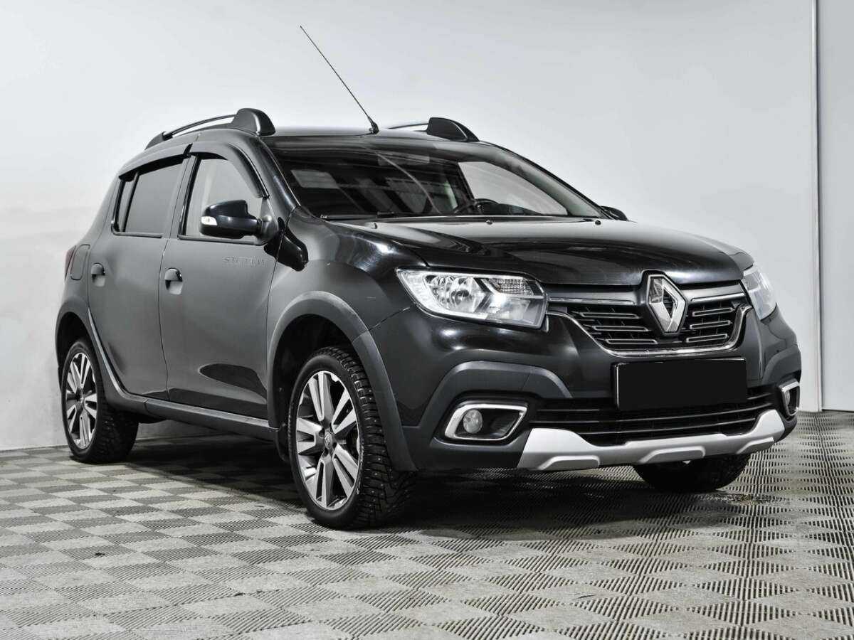 Купить Renault Sandero с пробегом. Фото: #2