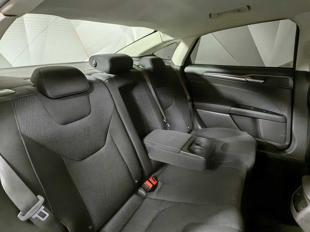 Купить Ford Mondeo с пробегом. Фото: #12
