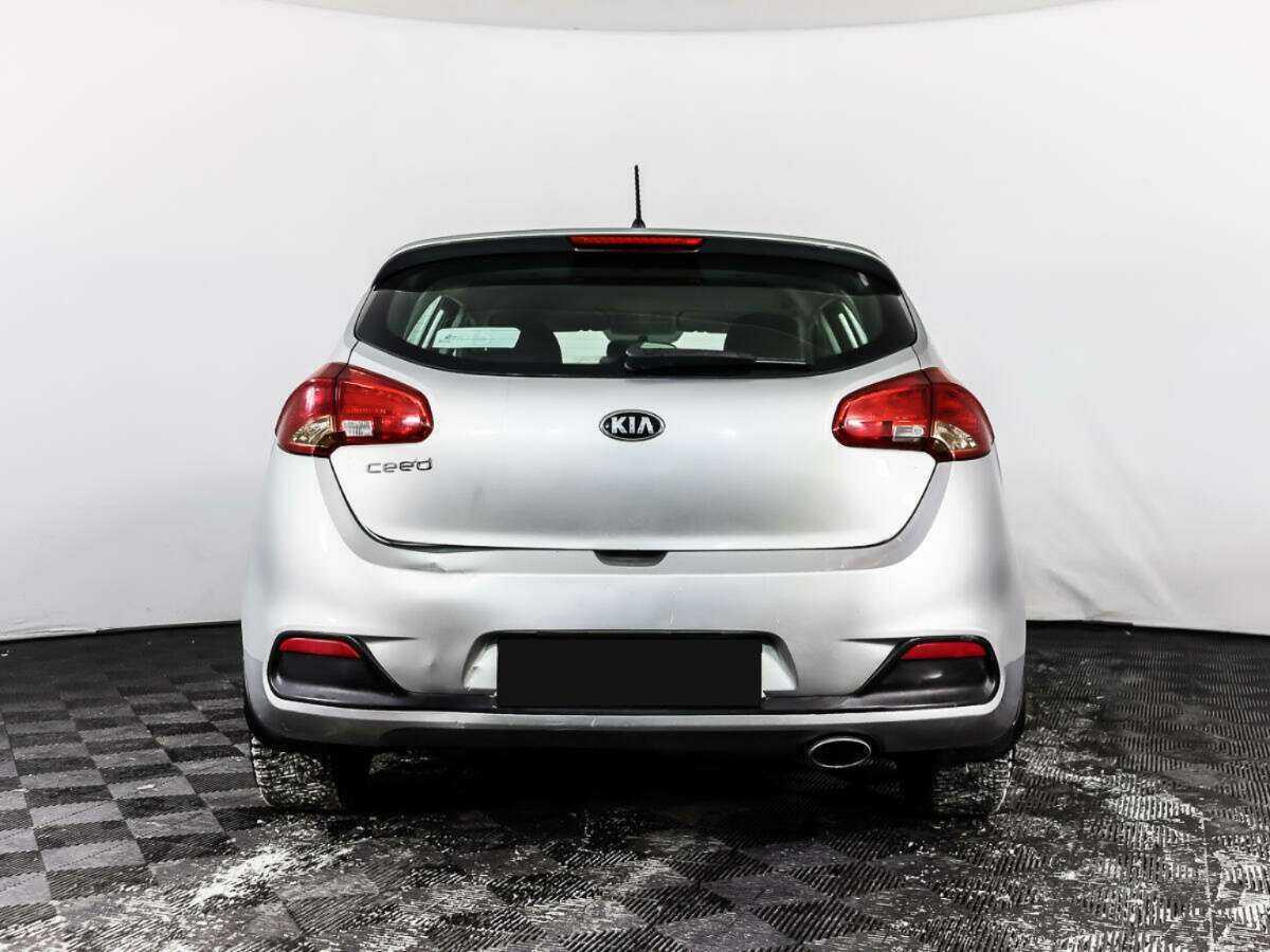 Купить Kia Ceed с пробегом. Фото: #5