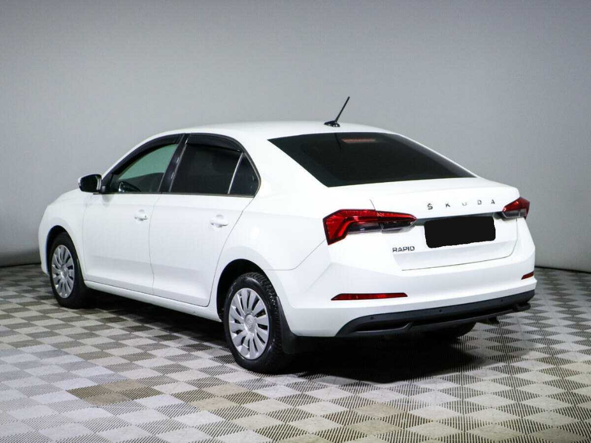 Купить Skoda Rapid с пробегом. Фото: #5