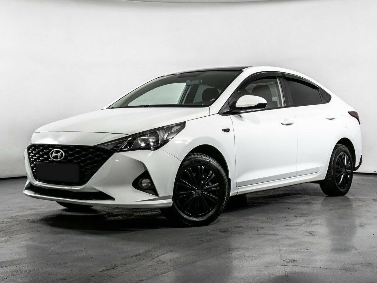 Купить Hyundai Solaris с пробегом. Посмотреть фото