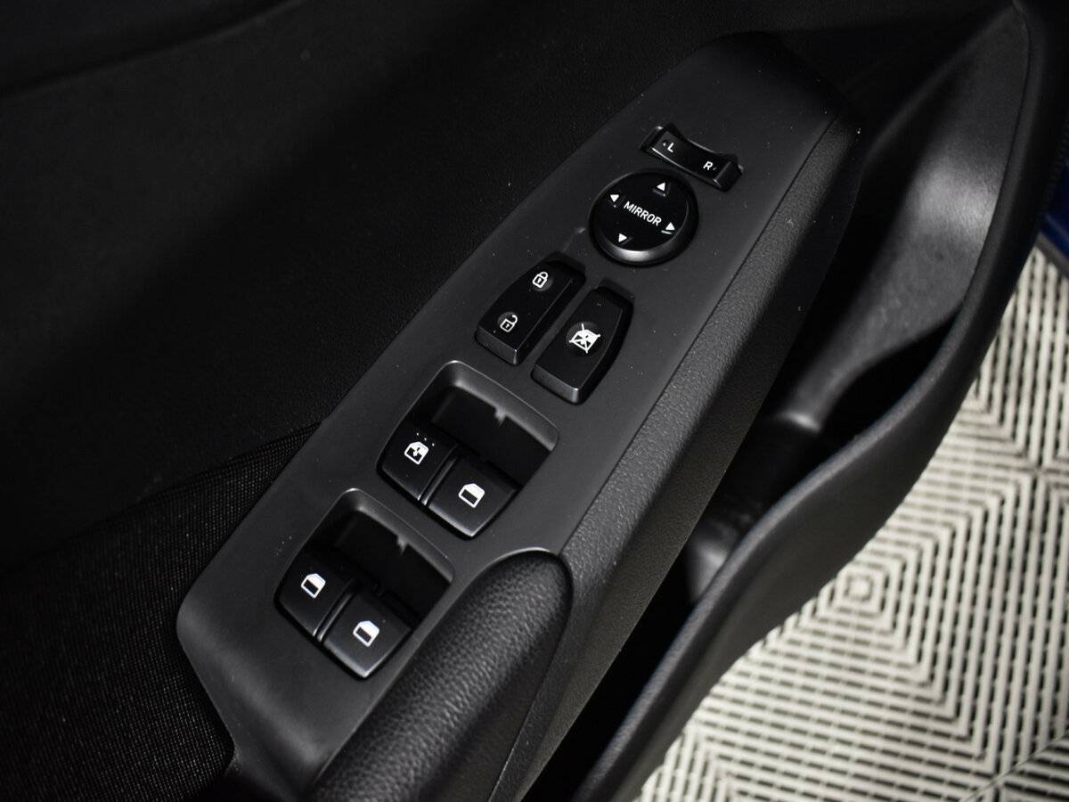 Купить Hyundai Solaris с пробегом. Фото: #14