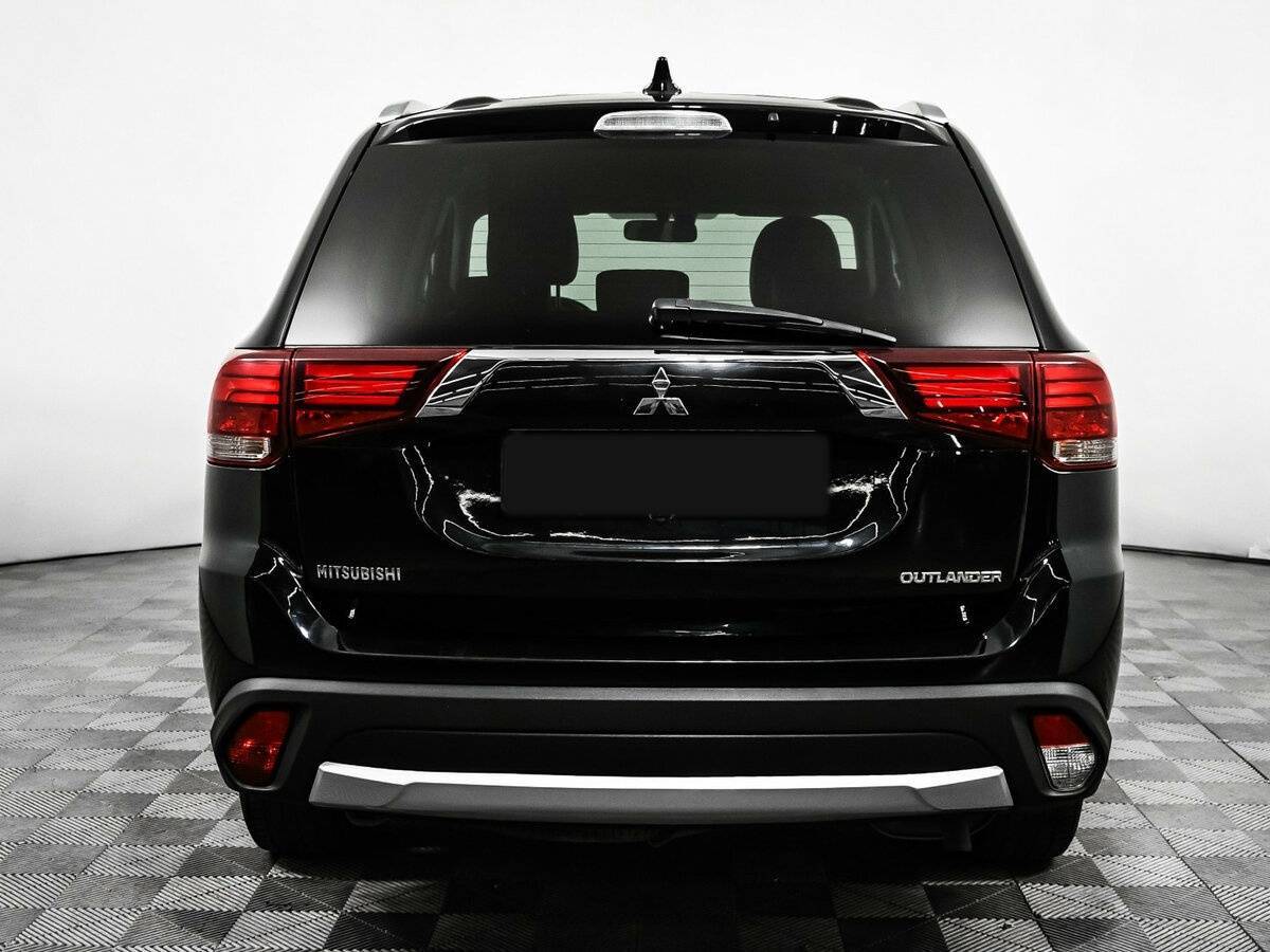 Купить Mitsubishi Outlander с пробегом. Фото: #5