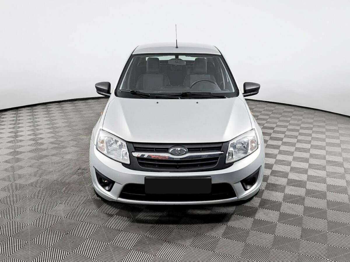 Купить Lada (ВАЗ) Granta с пробегом. Фото: #1