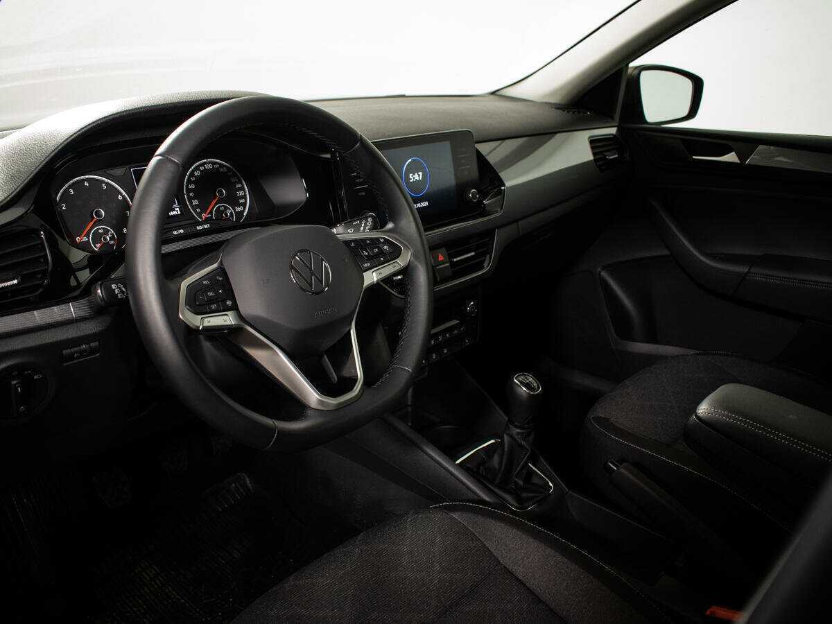 Купить Volkswagen Polo с пробегом. Фото: #12