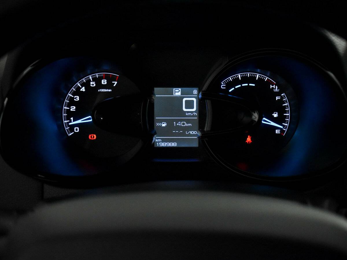 Купить Dongfeng AX7 с пробегом. Фото: #16