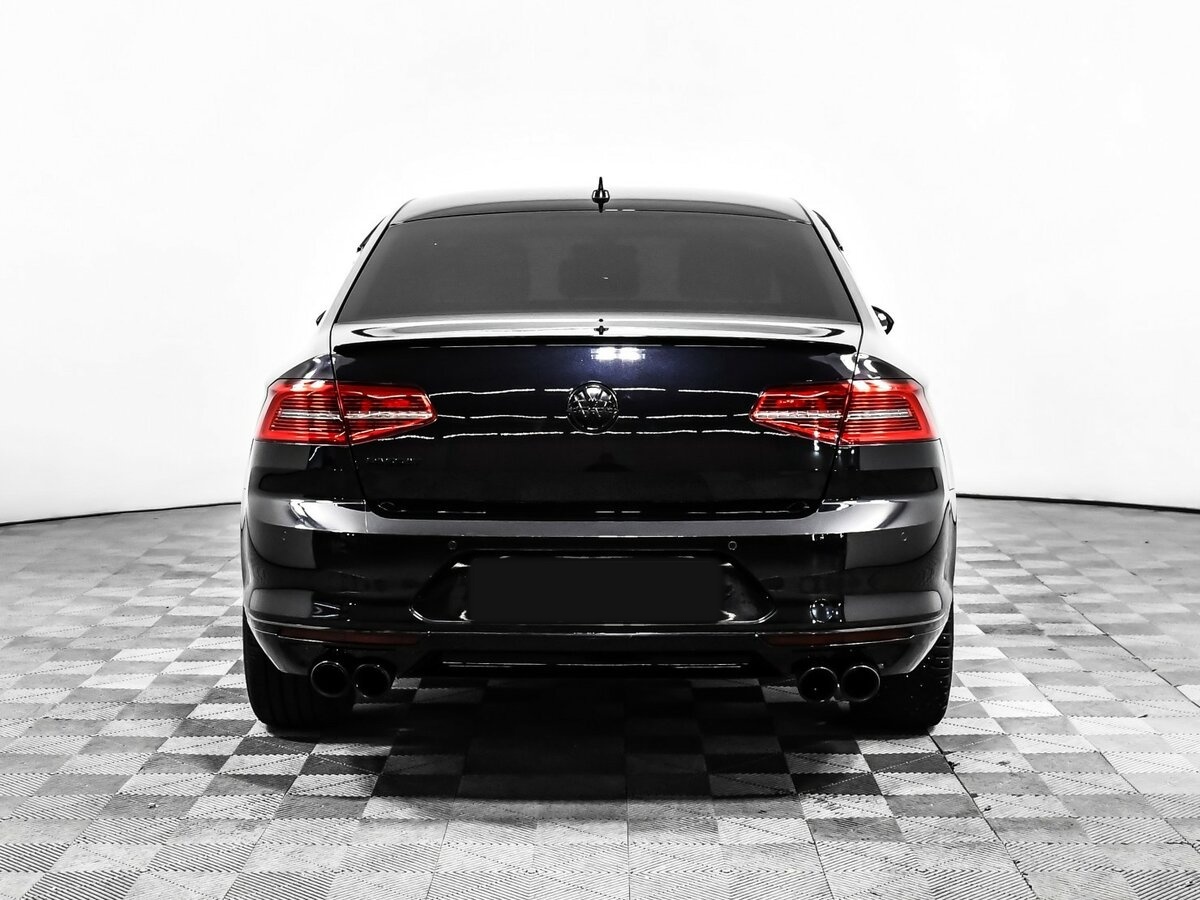 Купить Volkswagen Passat с пробегом. Фото: #4