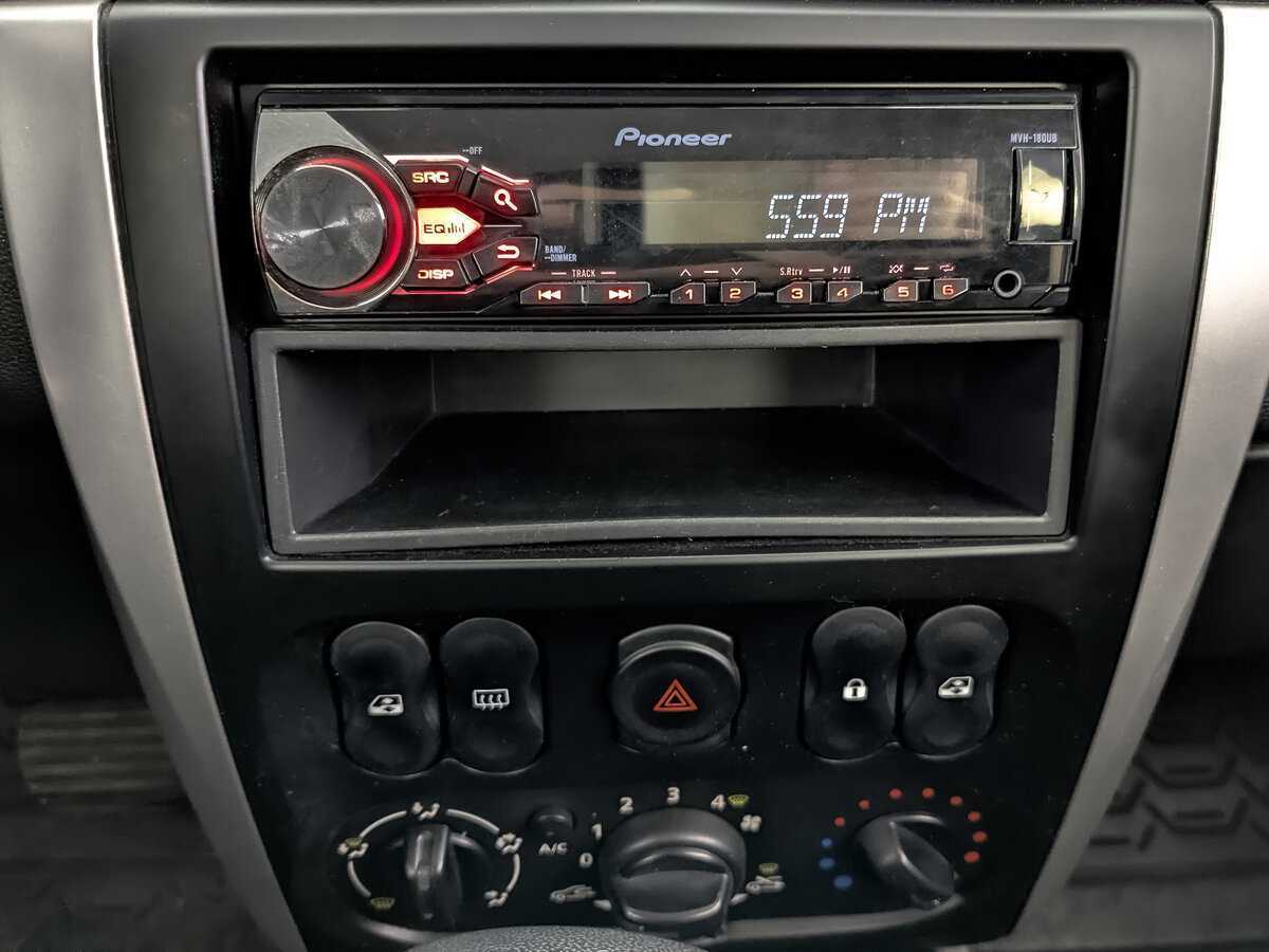 Купить Nissan Almera с пробегом. Фото: #12