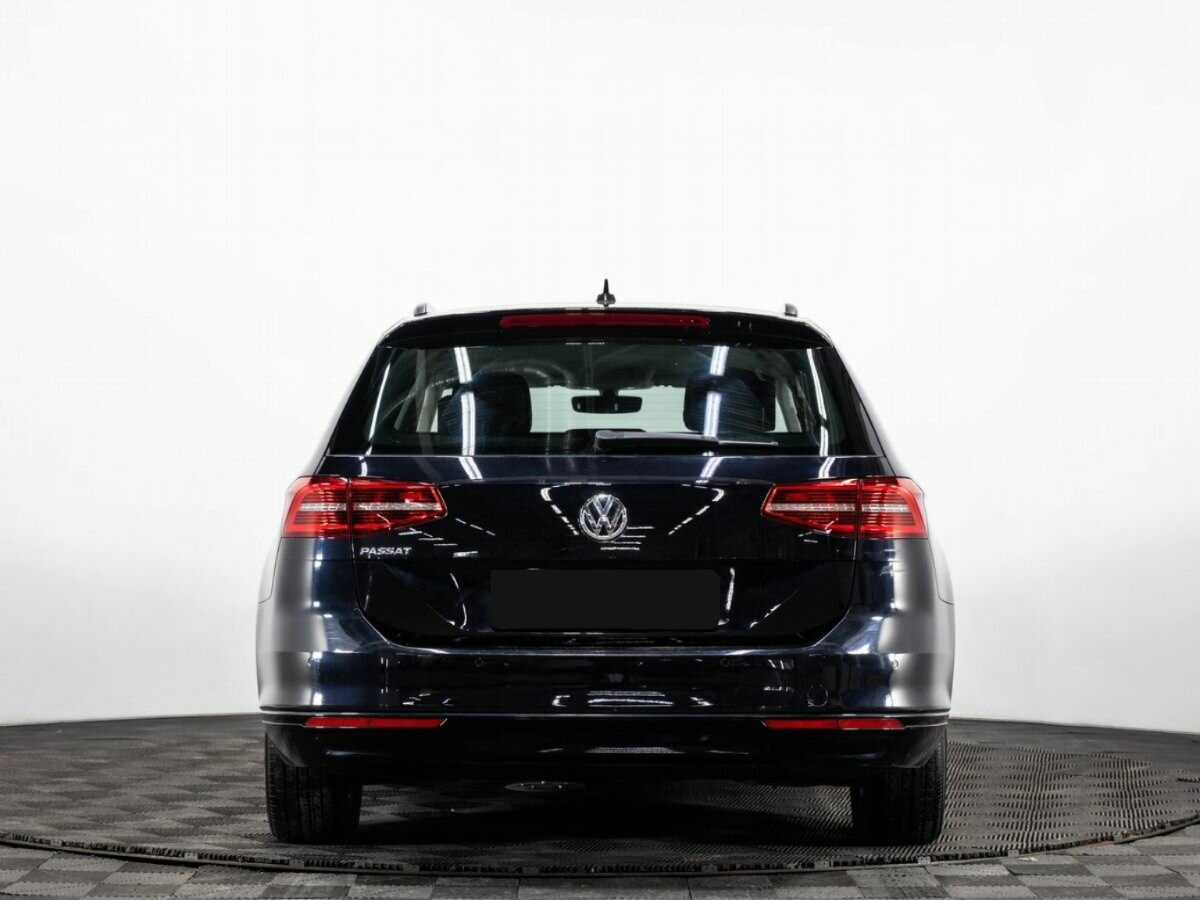 Купить Volkswagen Passat с пробегом. Фото: #4