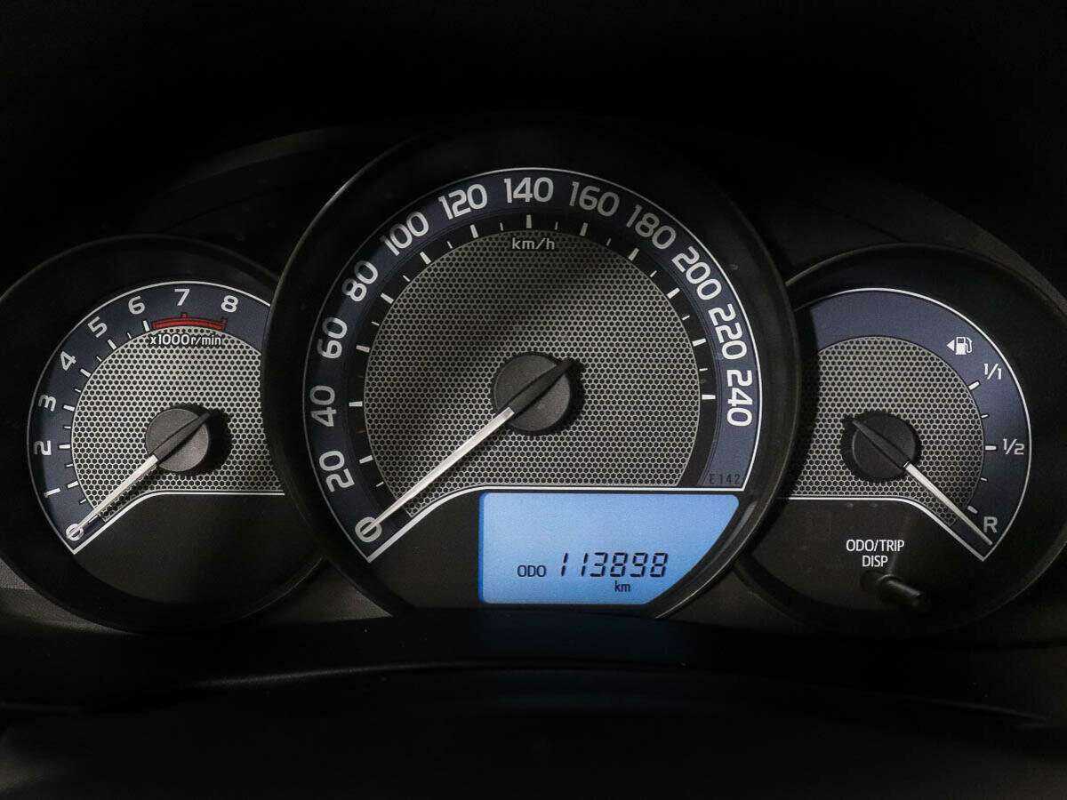 Купить Toyota Corolla с пробегом. Фото: #7