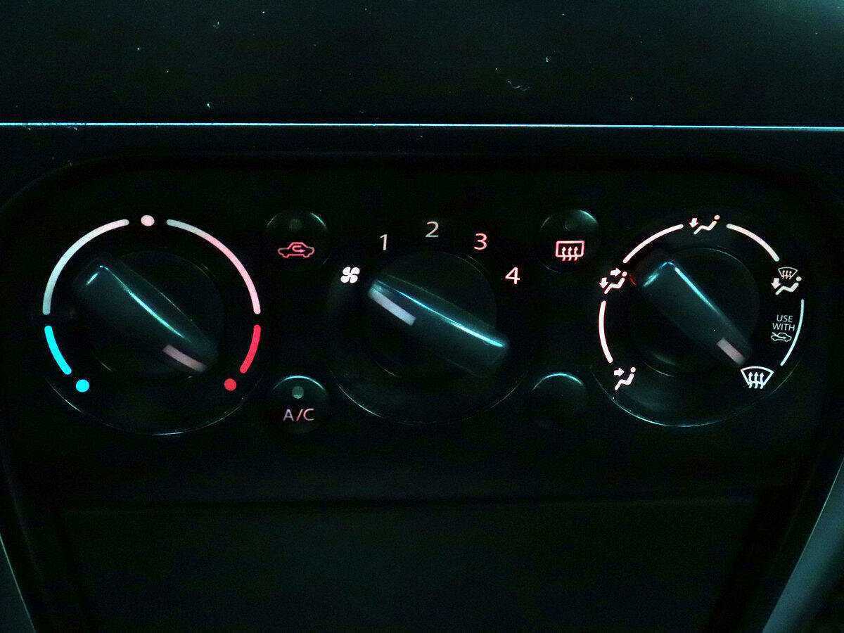 Купить Suzuki SX4 с пробегом. Фото: #10