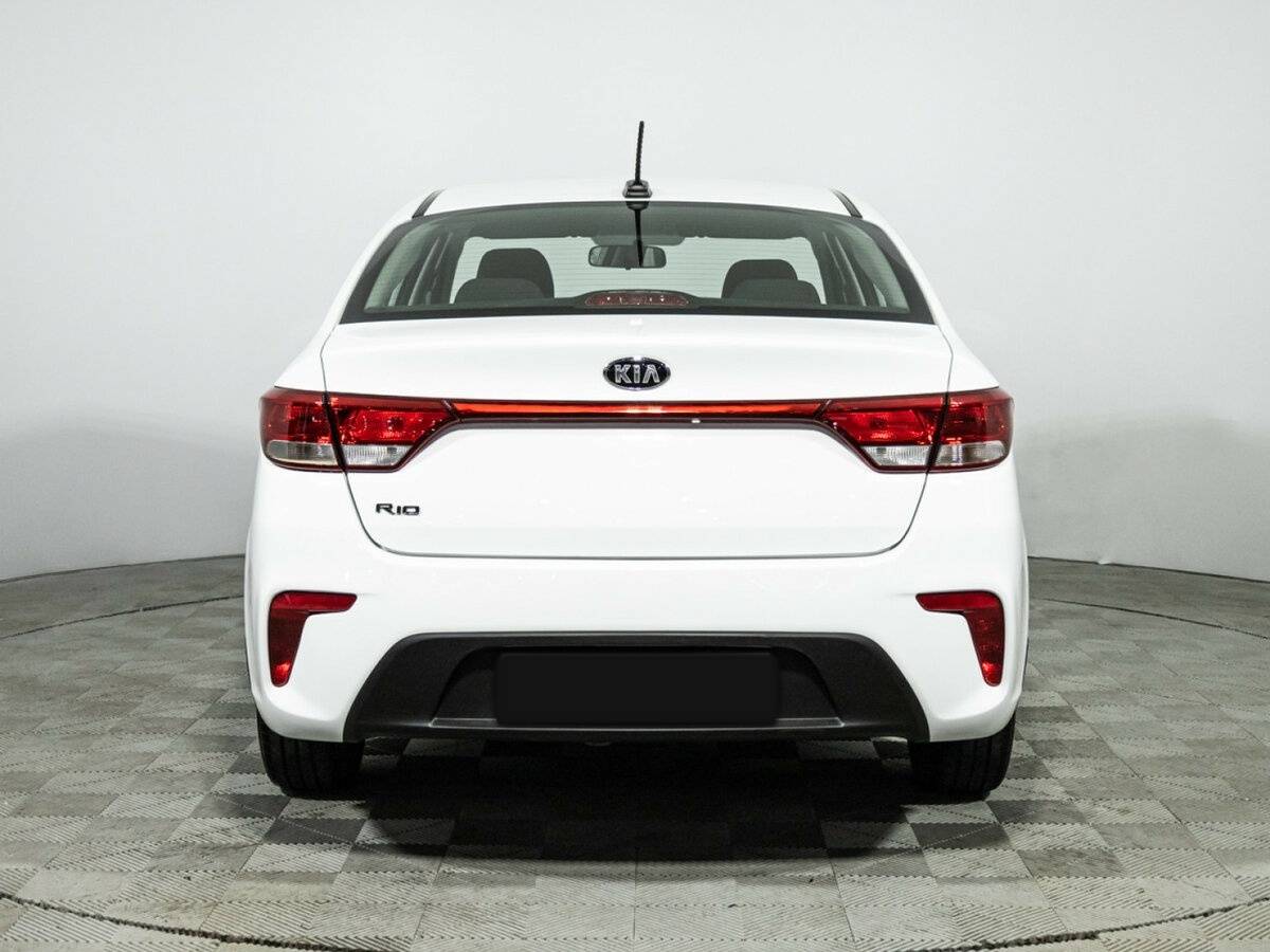Купить Kia Rio с пробегом. Фото: #5