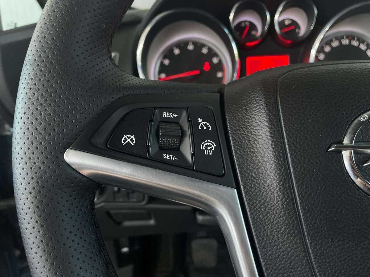 Купить Opel Astra с пробегом. Фото: #10