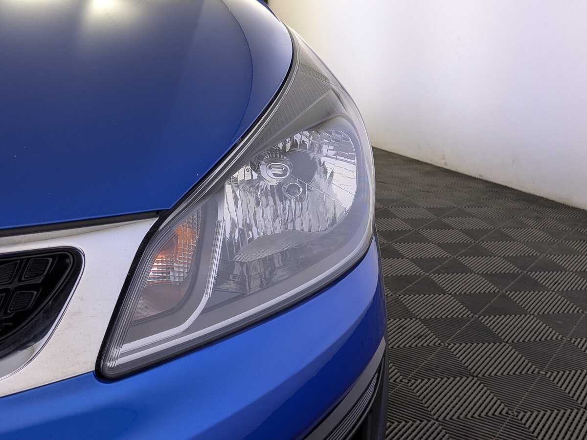 Купить Kia Rio с пробегом. Фото: #10