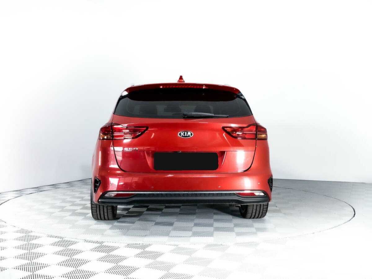 Купить Kia Ceed с пробегом. Фото: #5