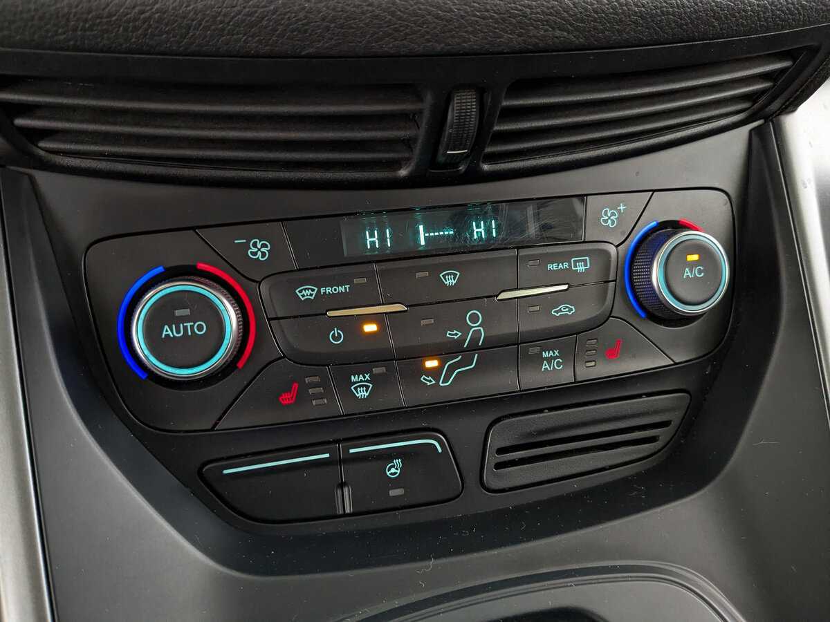 Купить Ford Kuga с пробегом. Фото: #20