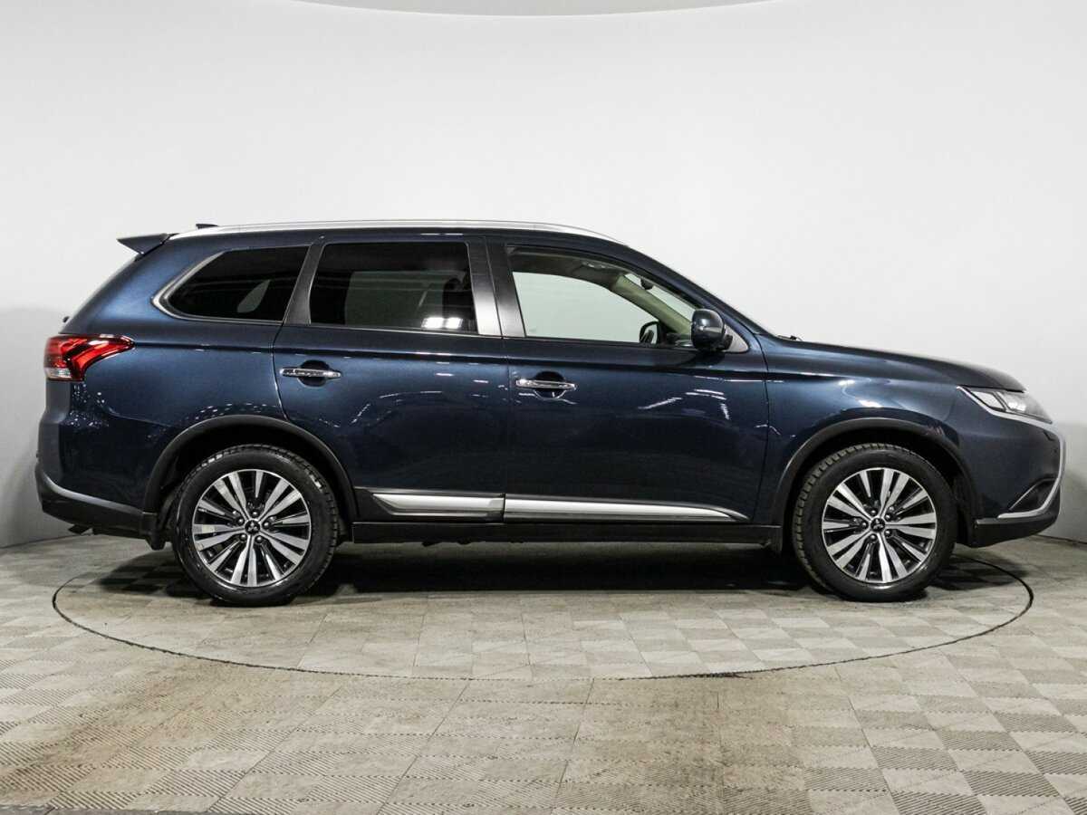 Купить Mitsubishi Outlander с пробегом. Фото: #3
