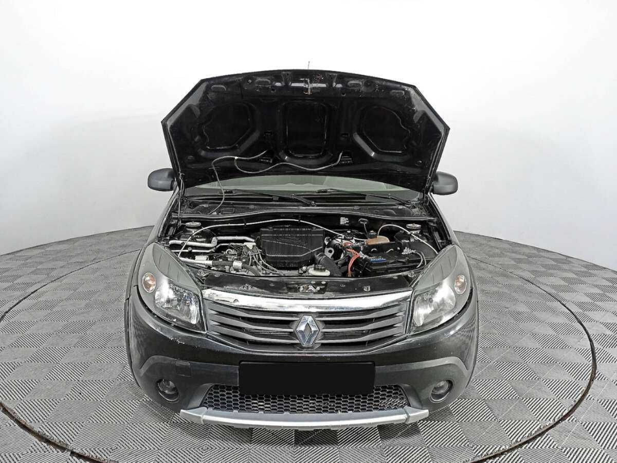 Купить Renault Sandero с пробегом. Фото: #8