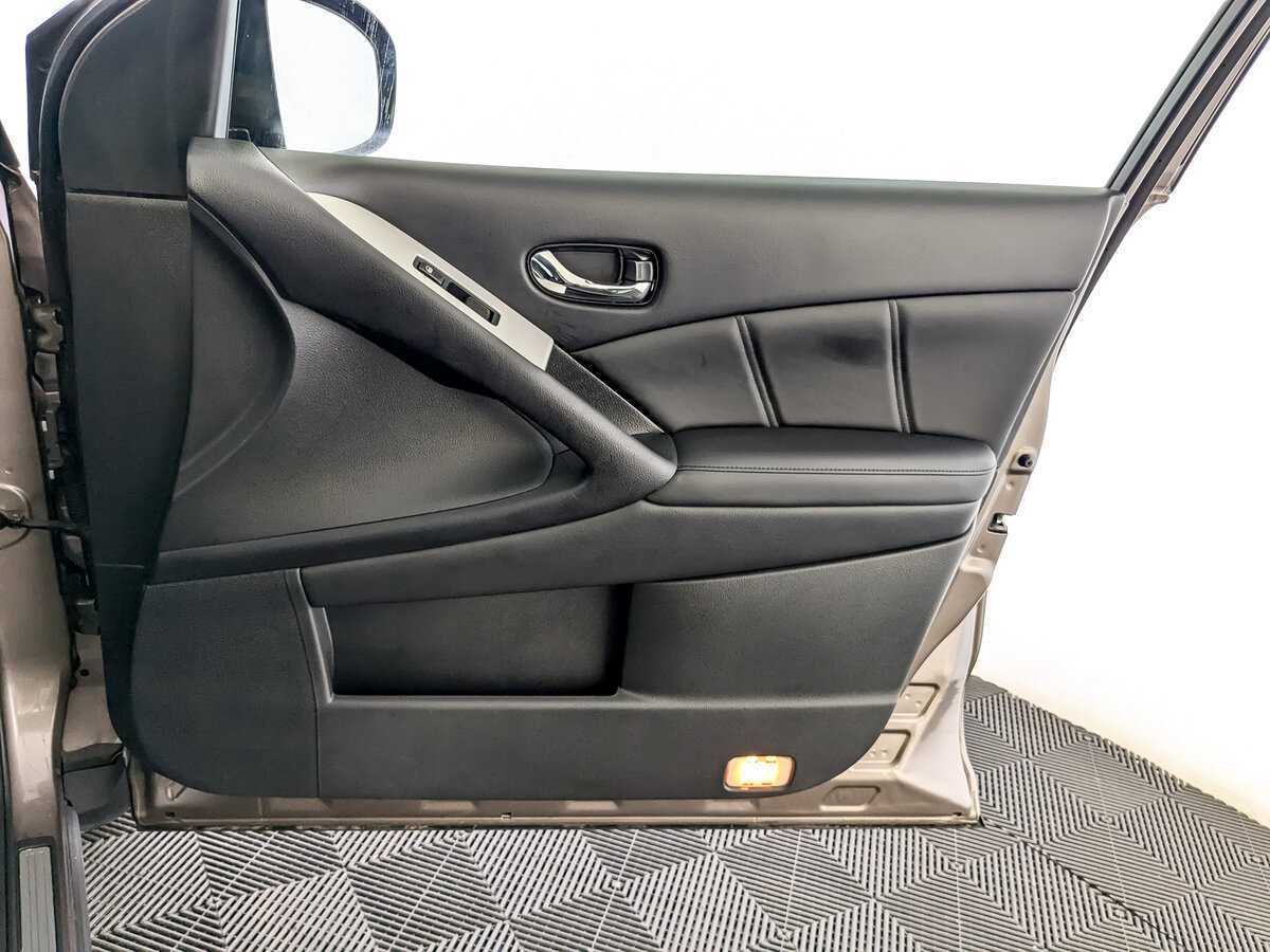 Купить Nissan Murano с пробегом. Фото: #16