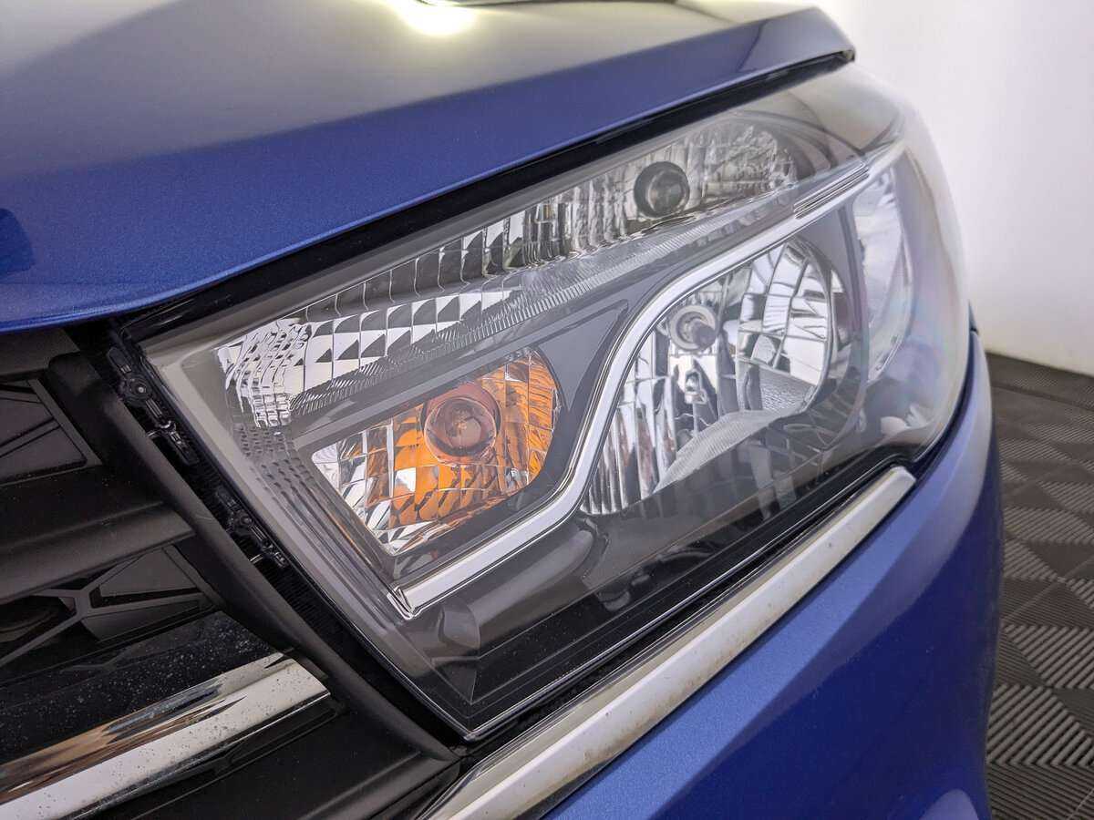 Купить Lada (ВАЗ) Vesta с пробегом. Фото: #10