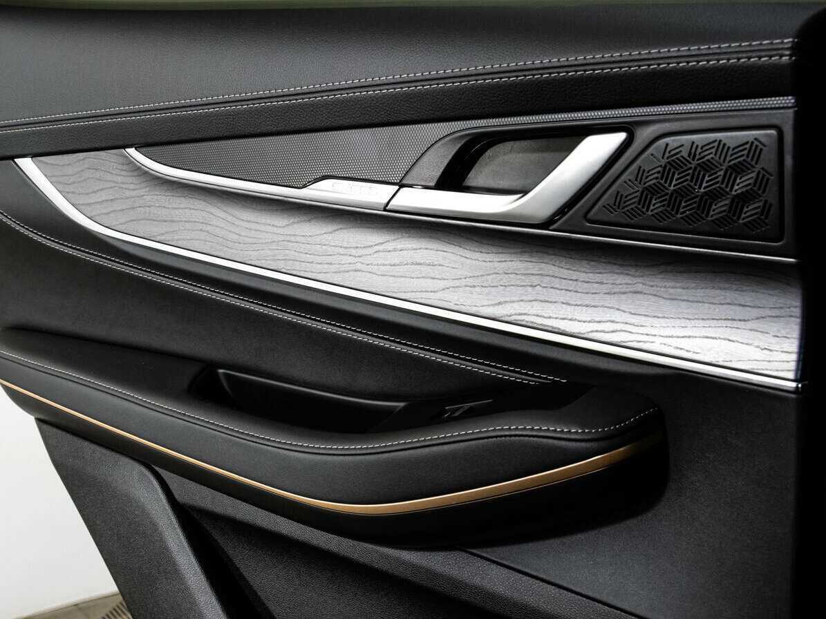 Купить EXEED LX с пробегом. Фото: #19