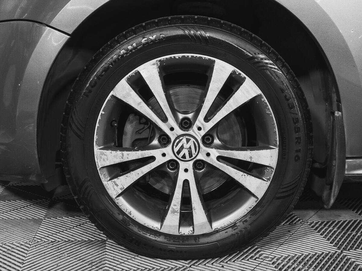 Купить Volkswagen Jetta с пробегом. Фото: #15