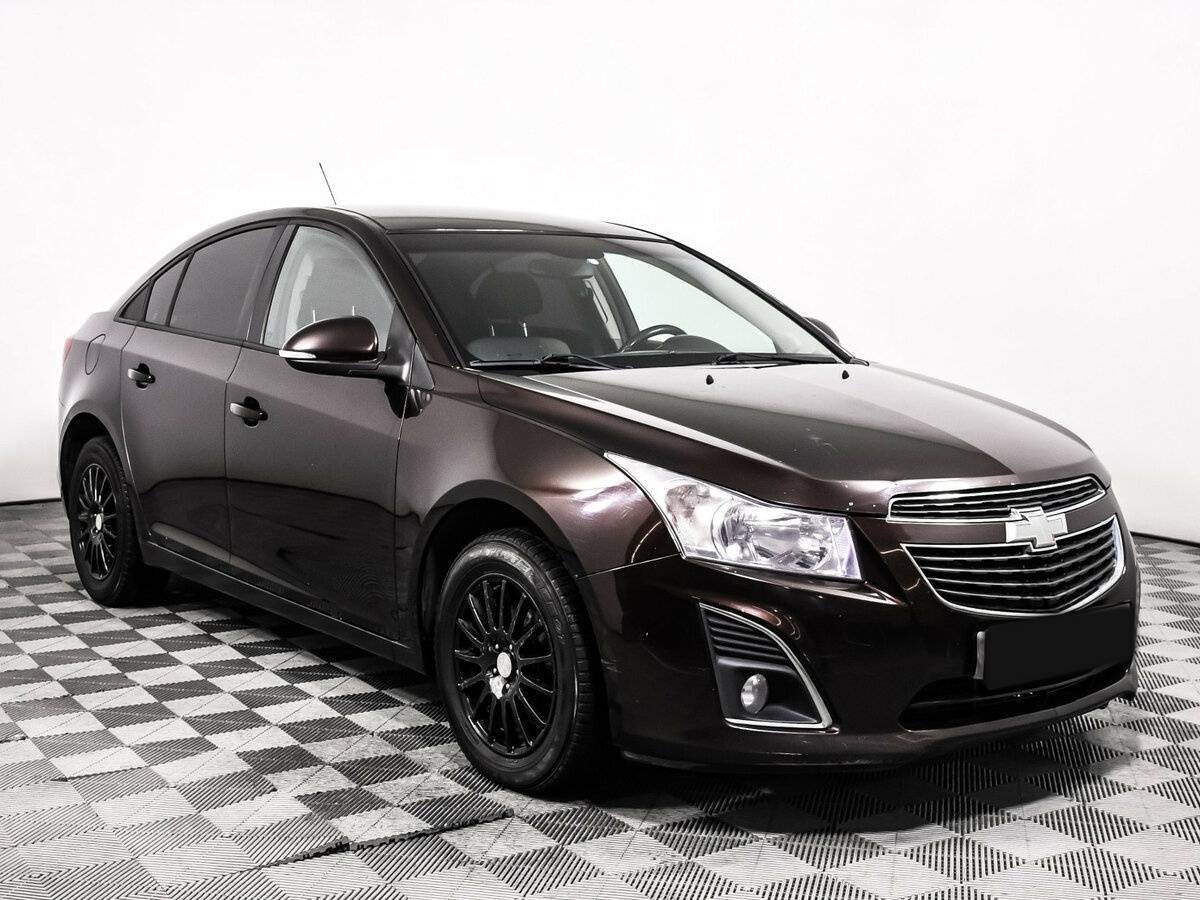 Купить Chevrolet Cruze с пробегом. Фото: #2