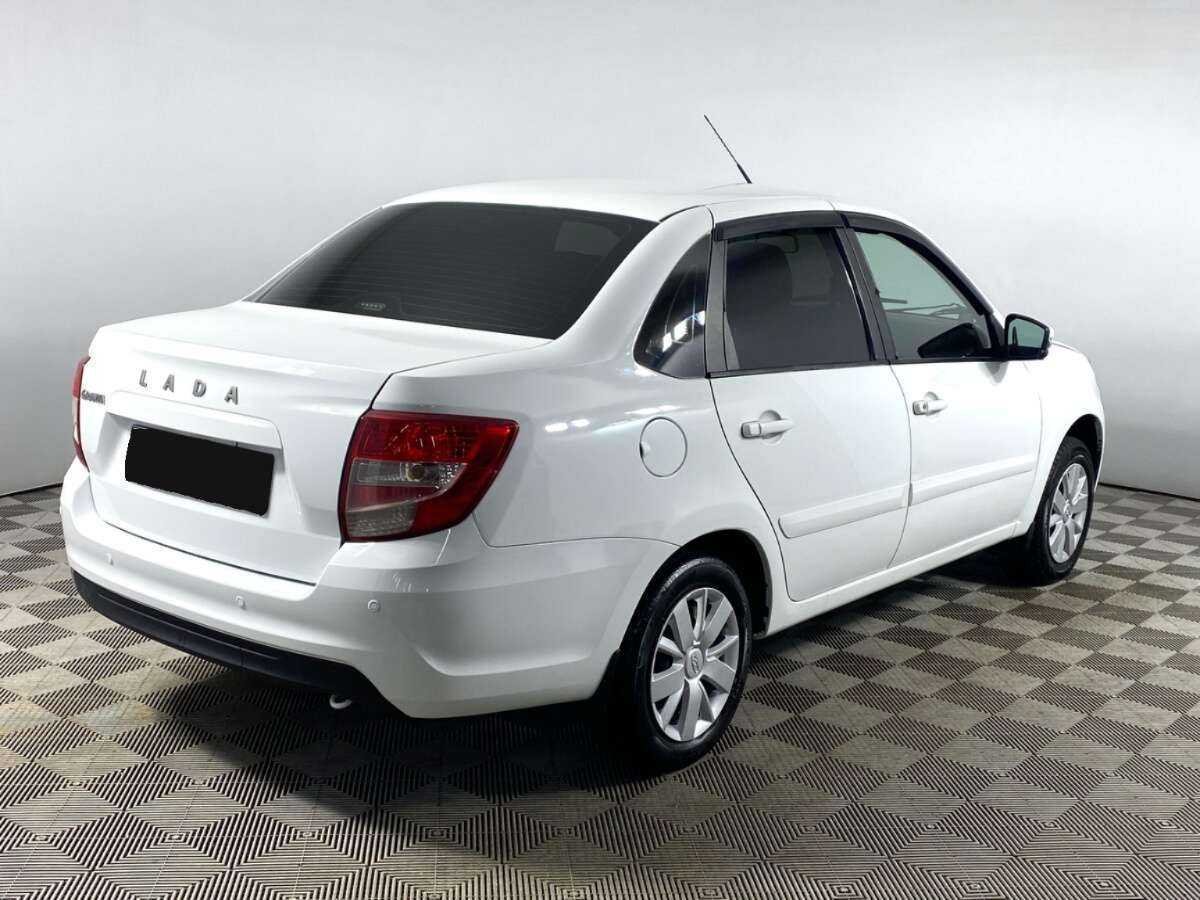Купить Lada (ВАЗ) Granta с пробегом. Фото: #4
