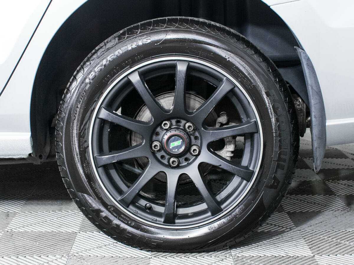 Купить Volkswagen Polo с пробегом. Фото: #15