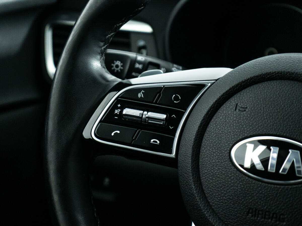 Купить Kia Optima с пробегом. Фото: #22