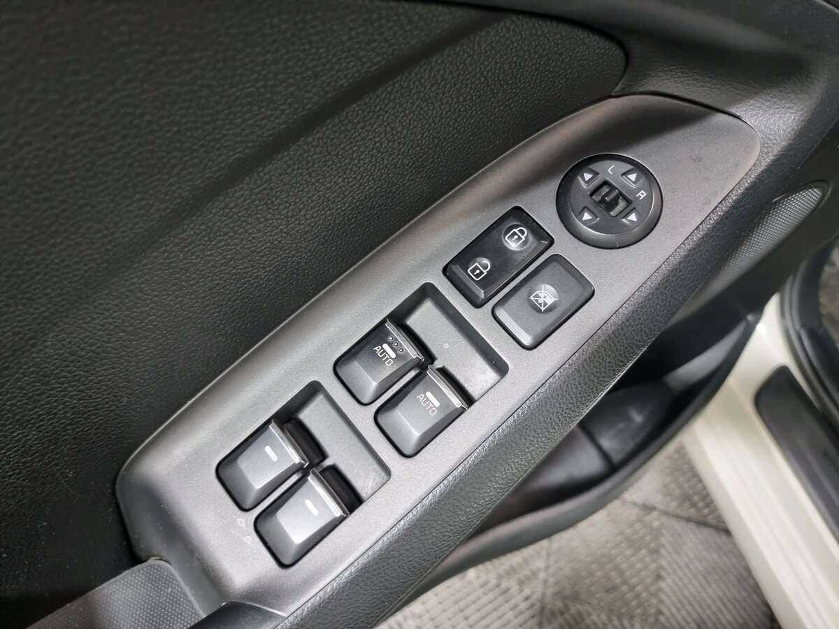 Купить Kia Cerato с пробегом. Фото: #4