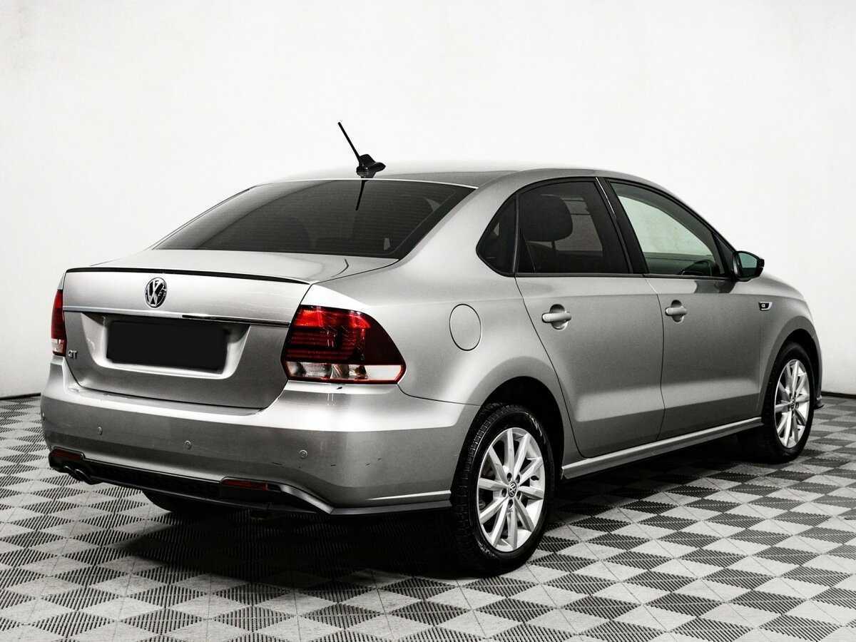 Купить Volkswagen Polo с пробегом. Фото: #4