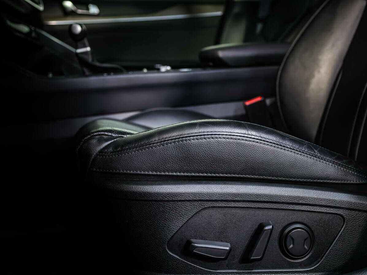 Купить Kia K5 с пробегом. Фото: #15