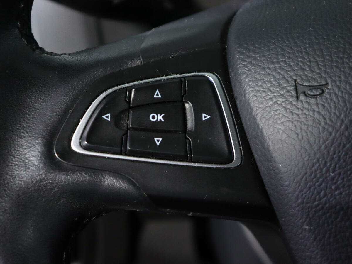 Купить Ford Focus с пробегом. Фото: #13