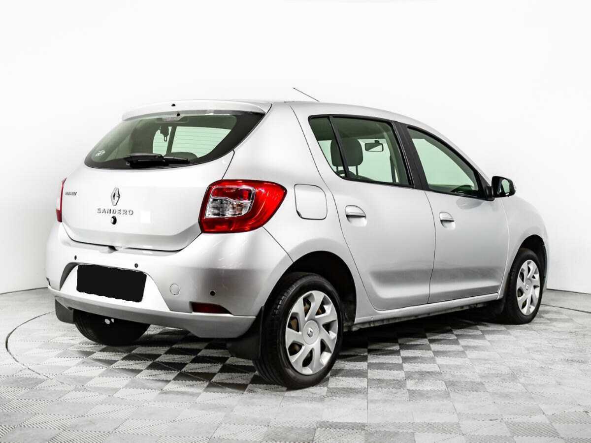 Купить Renault Sandero с пробегом. Фото: #4