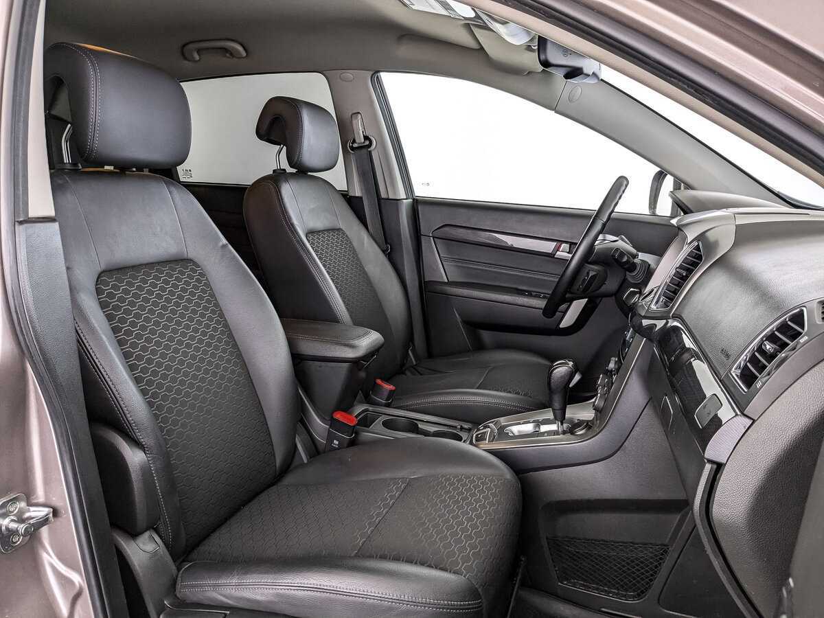 Купить Chevrolet Captiva с пробегом. Фото: #19