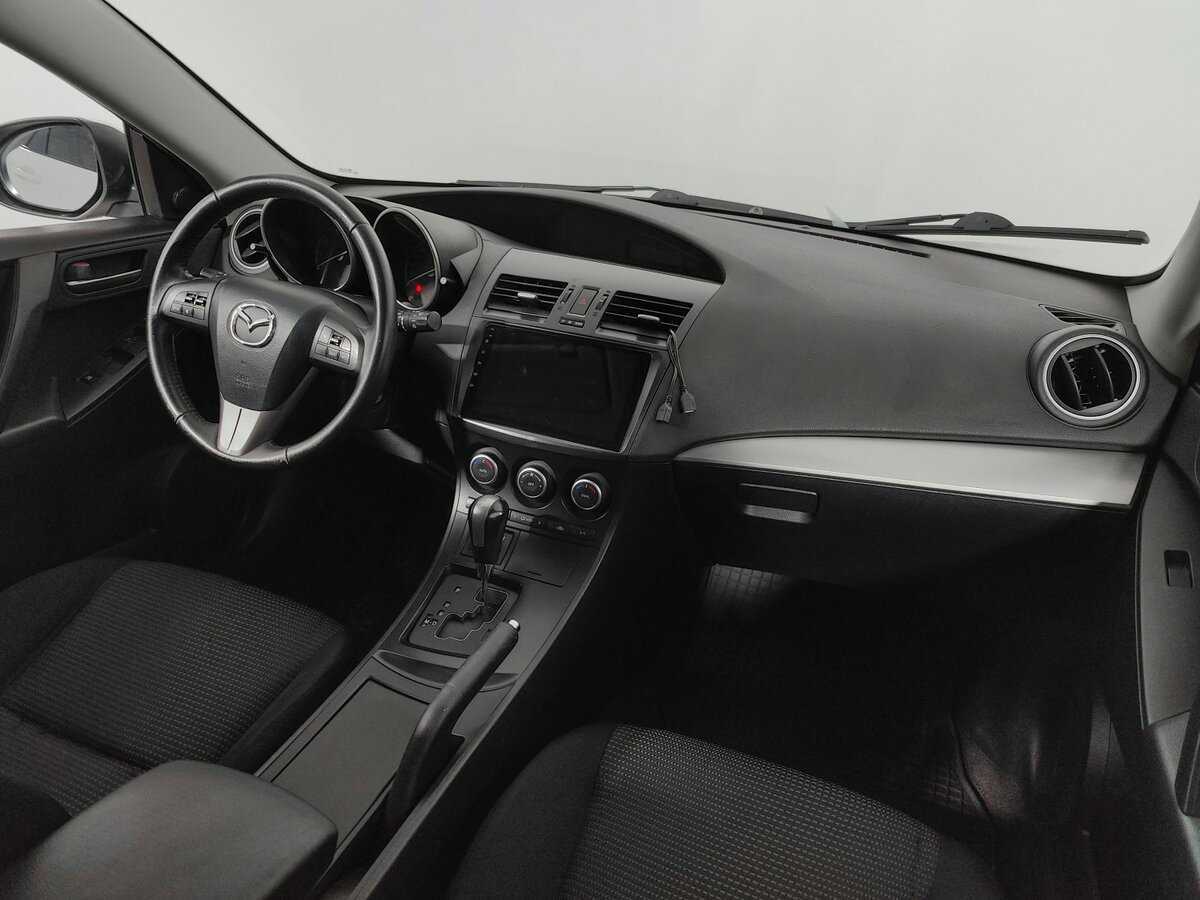 Купить Mazda 3 с пробегом. Фото: #10