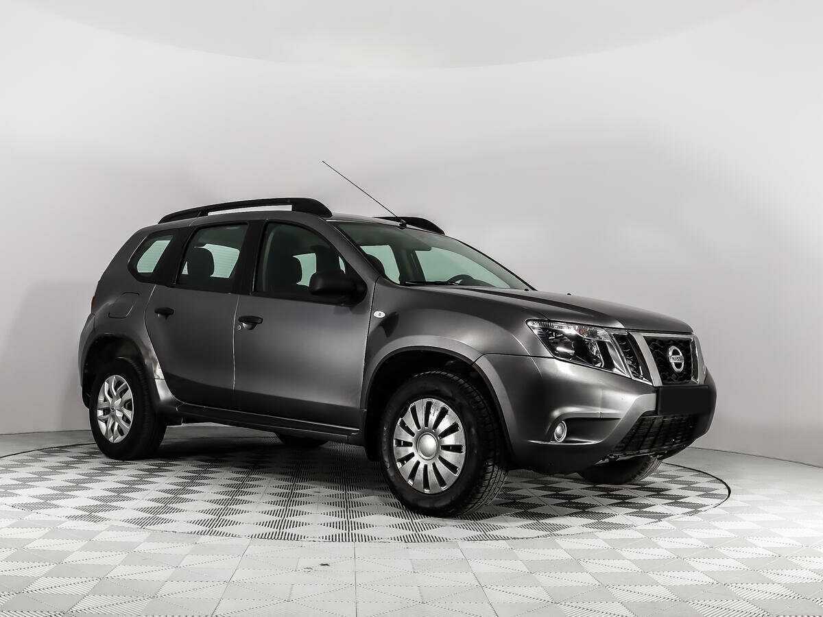 Купить Nissan Terrano с пробегом. Фото: #2