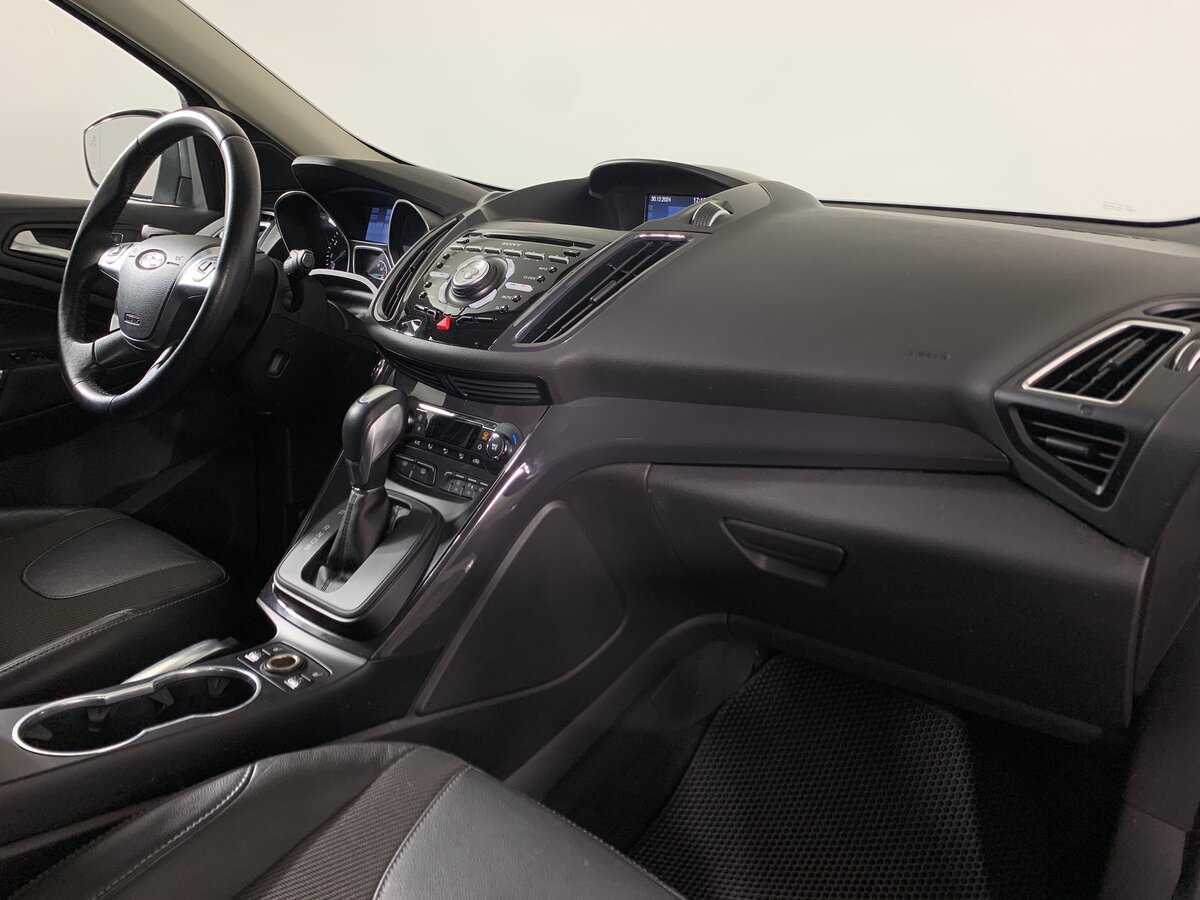 Купить Ford Kuga с пробегом. Фото: #13