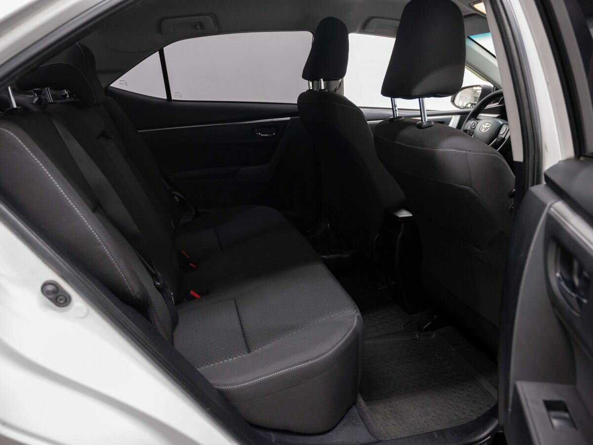 Купить Toyota Corolla с пробегом. Фото: #11