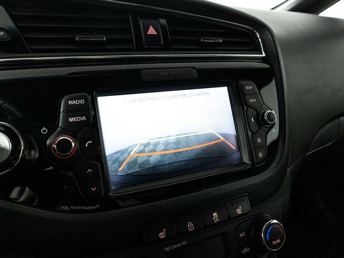 Купить Kia Ceed с пробегом. Фото: #17