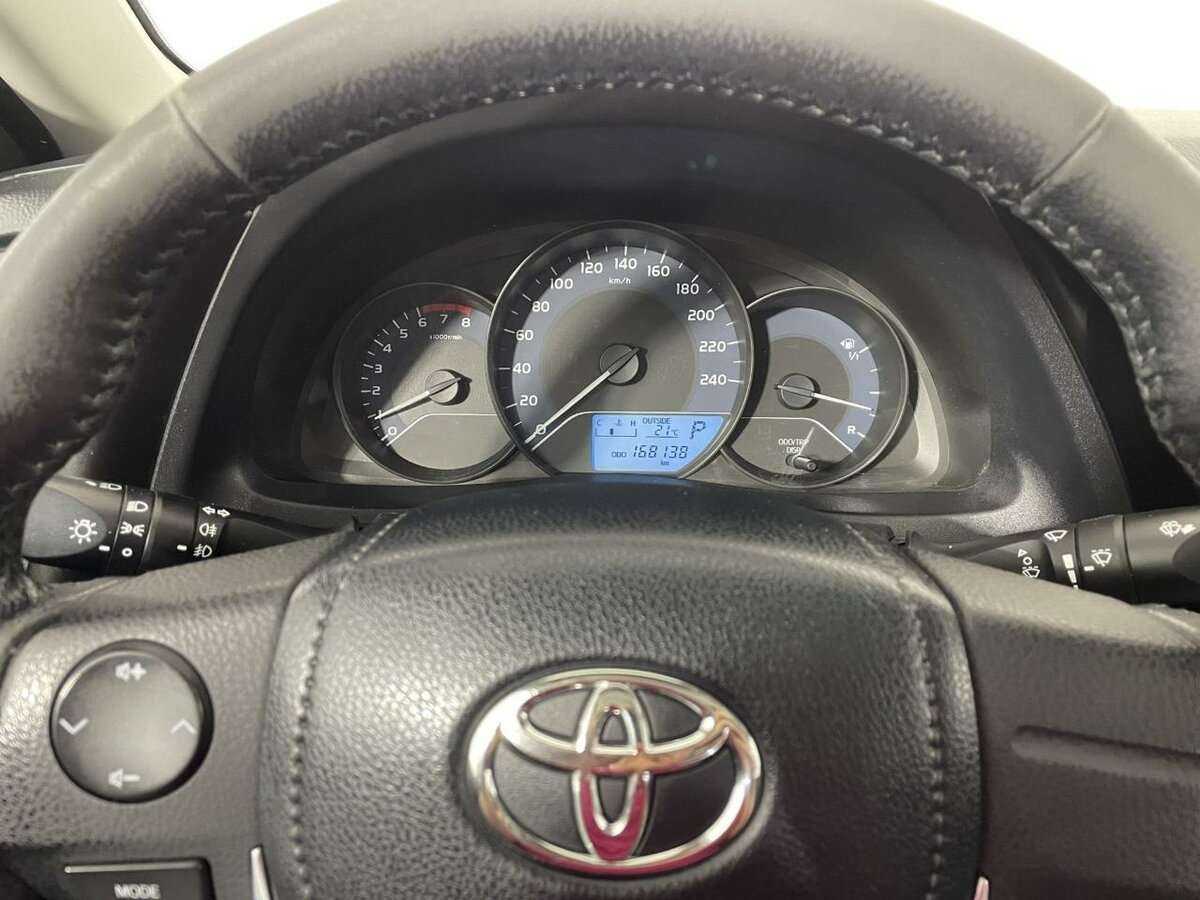 Купить Toyota Corolla с пробегом. Фото: #10