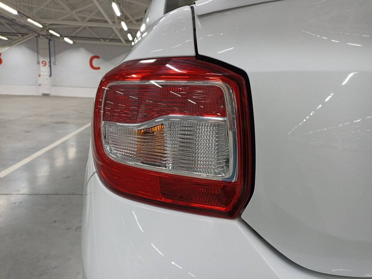 Купить Renault Logan с пробегом. Фото: #8