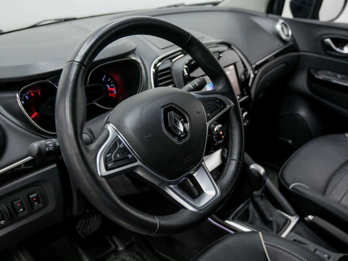 Купить Renault Kaptur с пробегом. Фото: #13