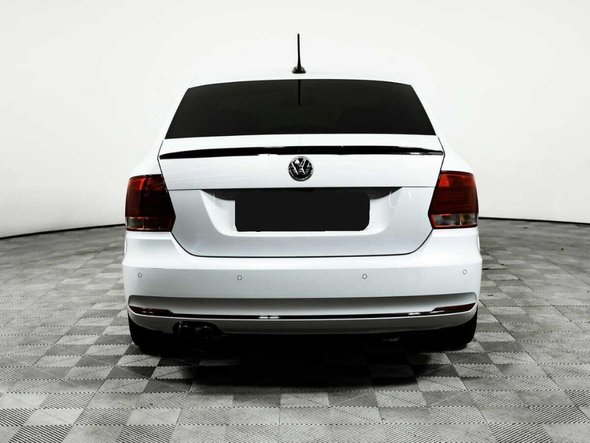 Купить Volkswagen Polo с пробегом. Фото: #5