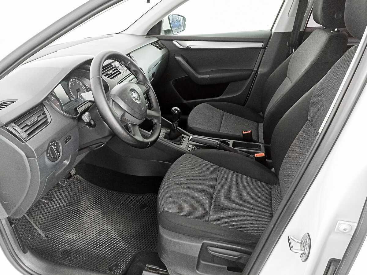 Купить Skoda Octavia с пробегом. Фото: #15